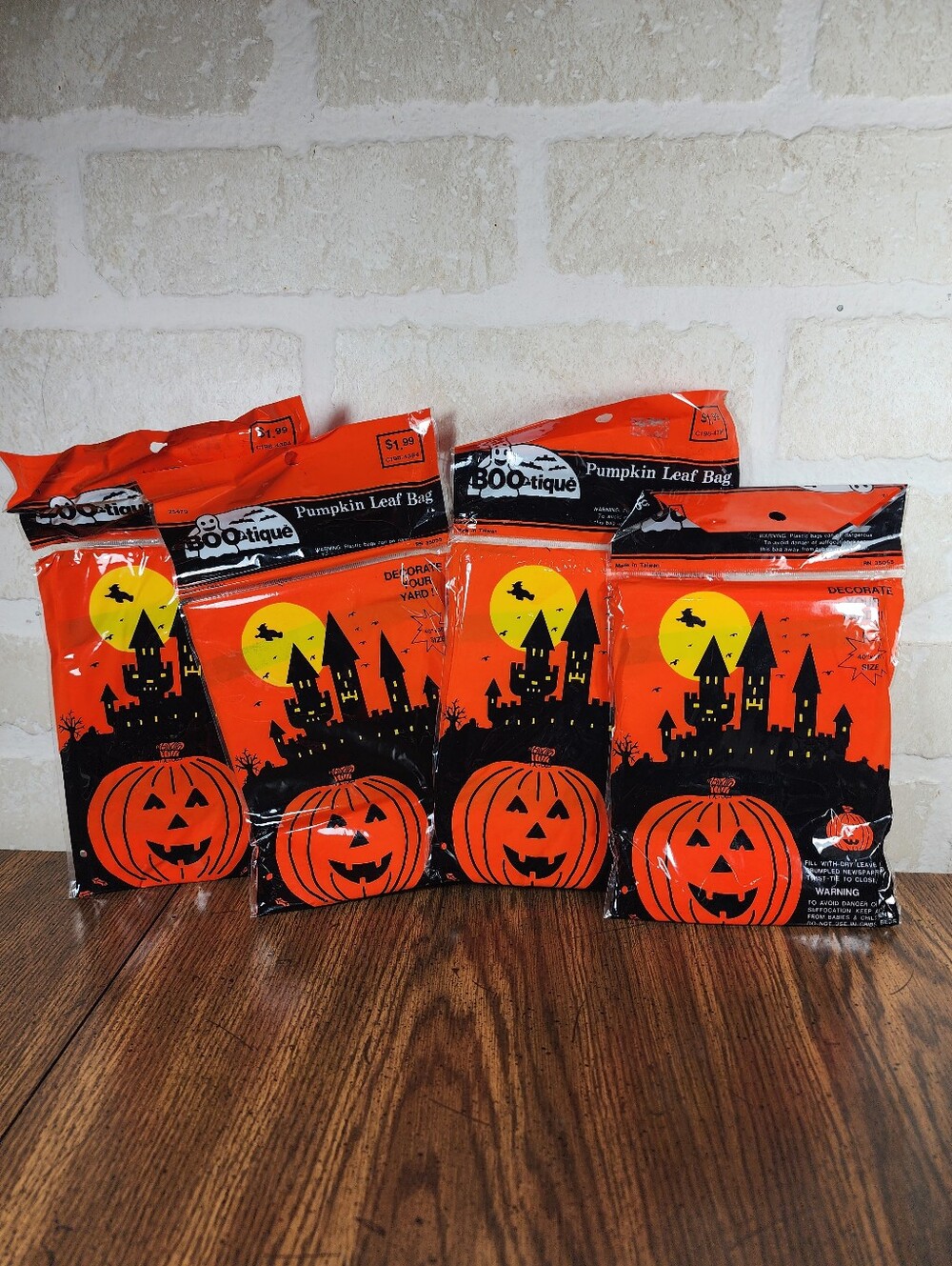 Lot of 4 - Vtg Pumpkin Leaf / Newspaper Bag - 40" x 36" NIB